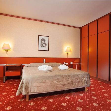 Hotel Savoia Thermae & Spa (Adults Only) Abano Terme Exterior foto