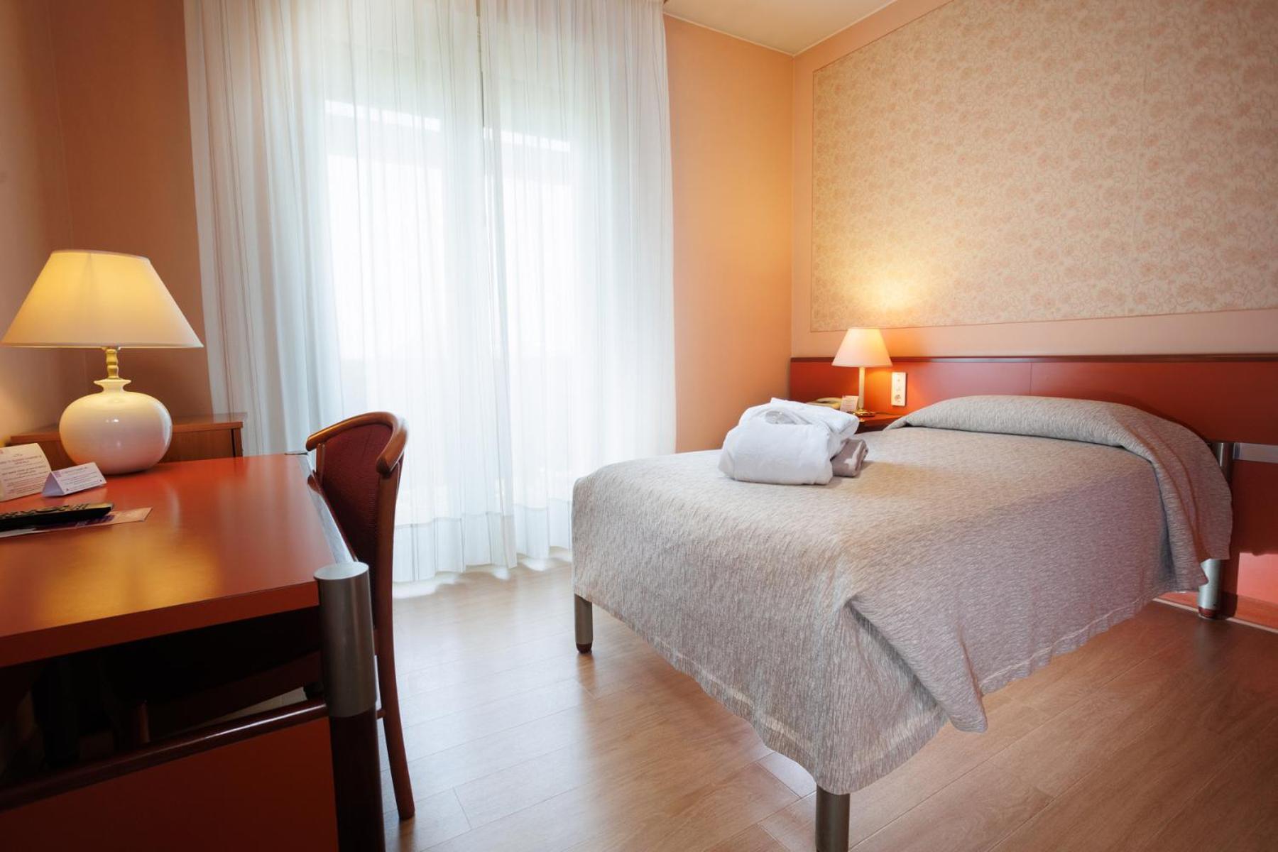Hotel Savoia Thermae & Spa (Adults Only) Abano Terme Exterior foto